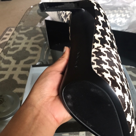 Brand new, never worn heels from Nine West - Picture 4 of 4